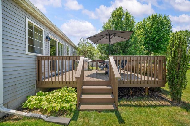 51813 Melwood Court, South Bend, IN 46628