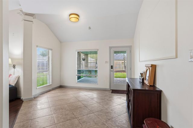 104 Grand Falls Court, League City, TX 77539