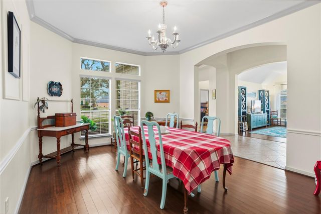 104 Grand Falls Court, League City, TX 77539