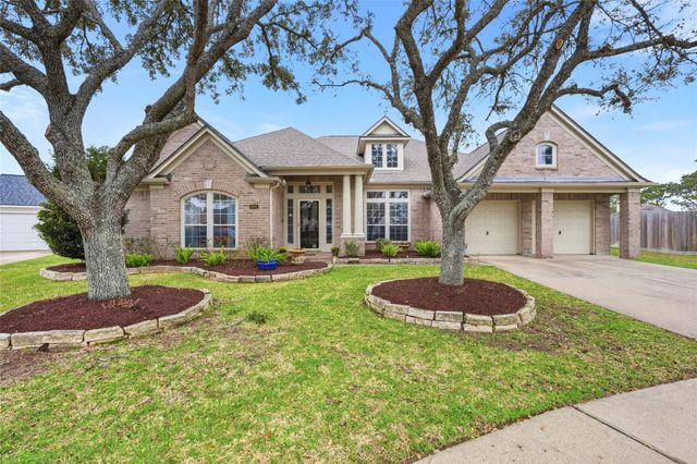 104 Grand Falls Court, League City, TX 77539