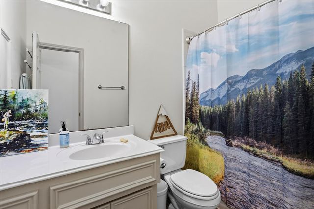 104 Grand Falls Court, League City, TX 77539