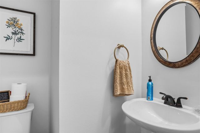 104 Grand Falls Court, League City, TX 77539