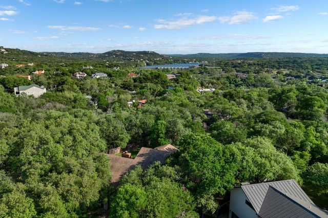 2905 Stratford DR, Austin, TX 78746