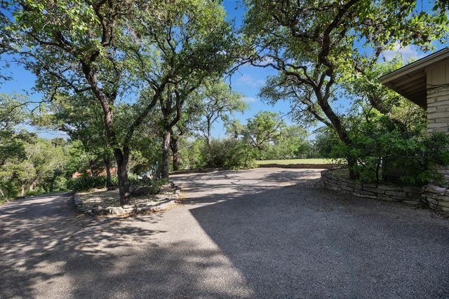 2905 Stratford DR, Austin, TX 78746