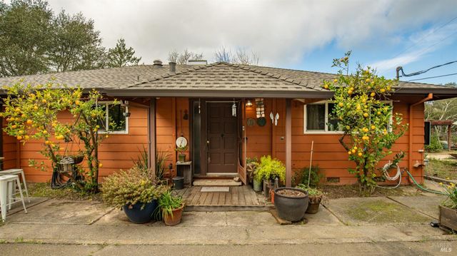 5932 Fredricks Rd, Sebastopol, CA 95472