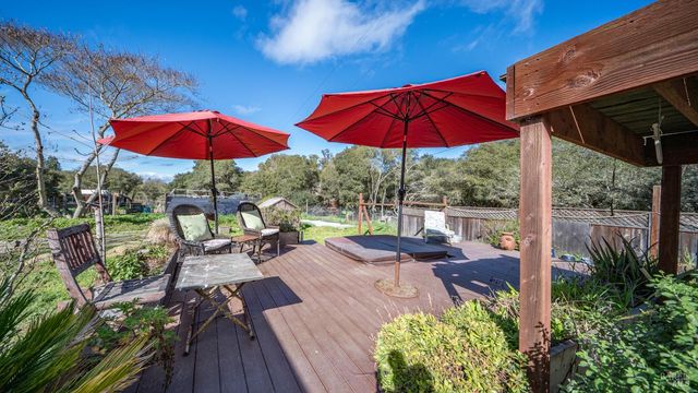 5932 Fredricks Rd, Sebastopol, CA 95472