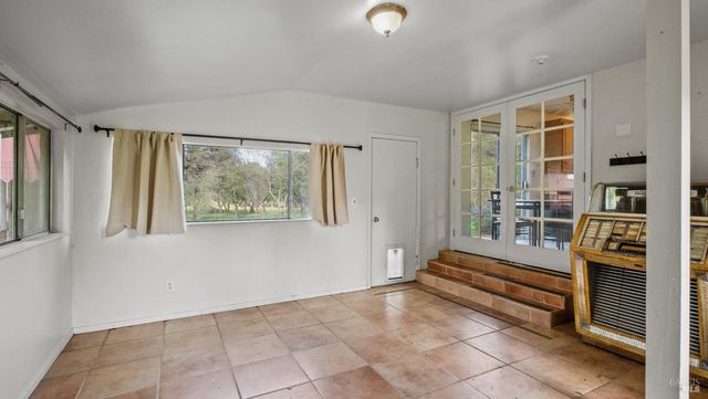 5932 Fredricks Rd, Sebastopol, CA 95472