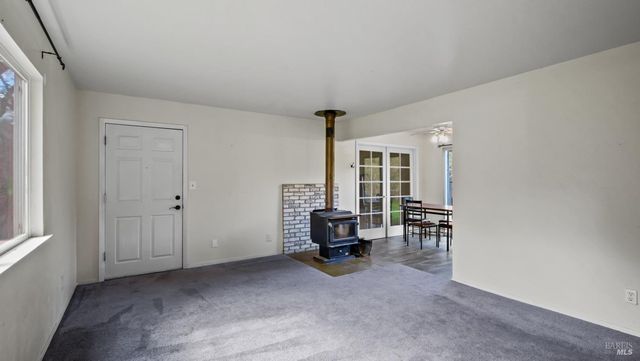 5932 Fredricks Rd, Sebastopol, CA 95472