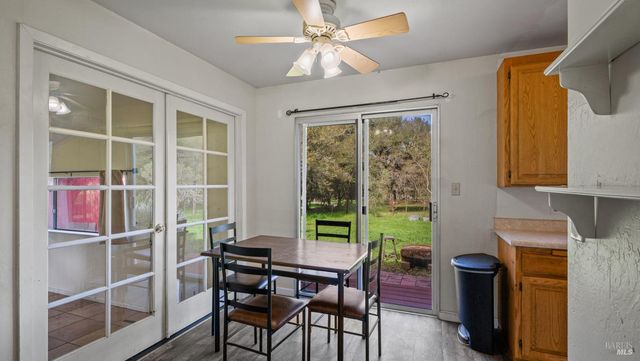 5932 Fredricks Rd, Sebastopol, CA 95472