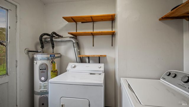 5932 Fredricks Rd, Sebastopol, CA 95472