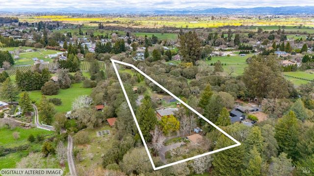 5932 Fredricks Rd, Sebastopol, CA 95472