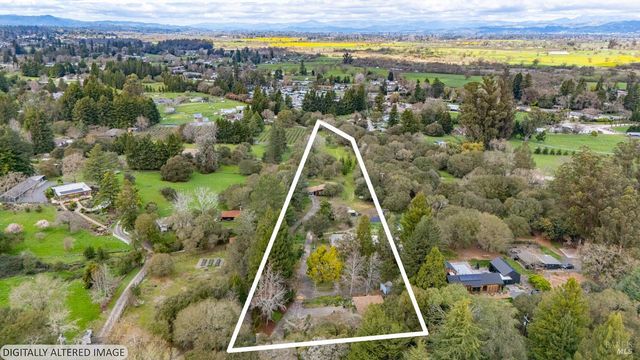5932 Fredricks Rd, Sebastopol, CA 95472