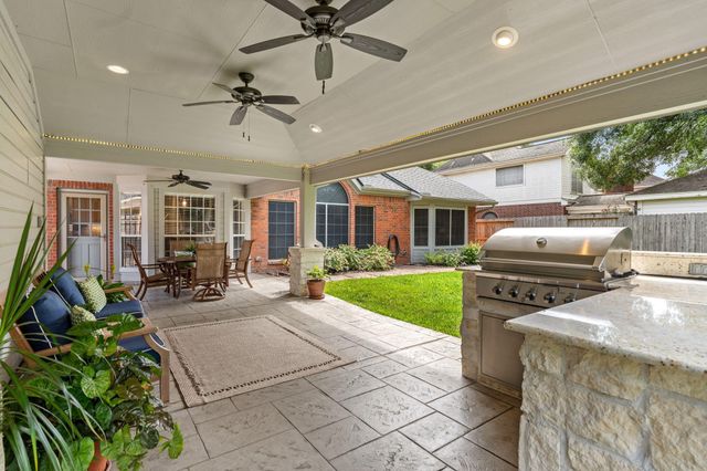16027 Winchmore Hill Drive, Spring, TX 77379