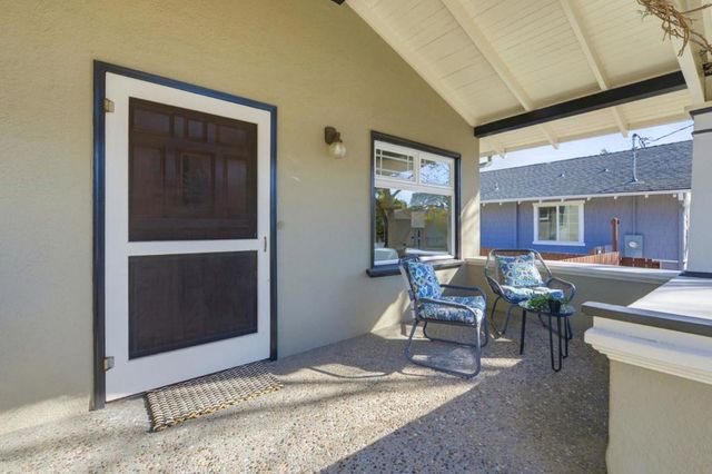 1015 High Street, Palo Alto, CA 94301