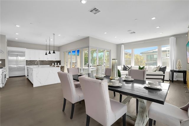 2060 Aliso Canyon, Lake Forest, CA 92610