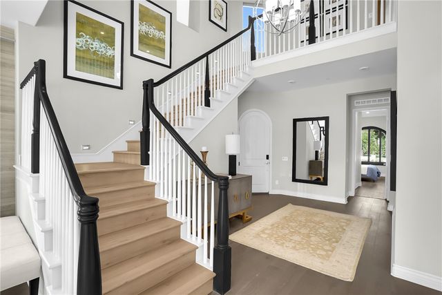 2060 Aliso Canyon, Lake Forest, CA 92610
