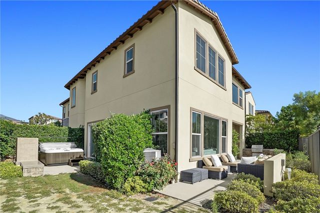 2060 Aliso Canyon, Lake Forest, CA 92610