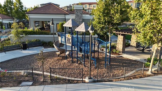 2060 Aliso Canyon, Lake Forest, CA 92610