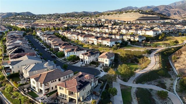 2060 Aliso Canyon, Lake Forest, CA 92610