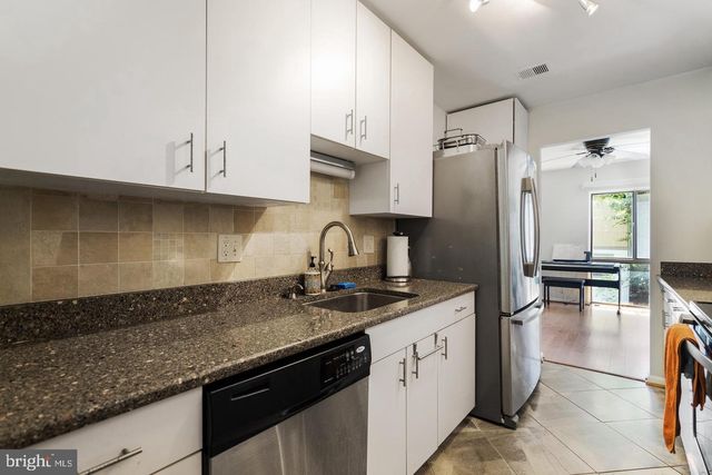 2343 MILLENNIUM LN, Reston, VA 20191