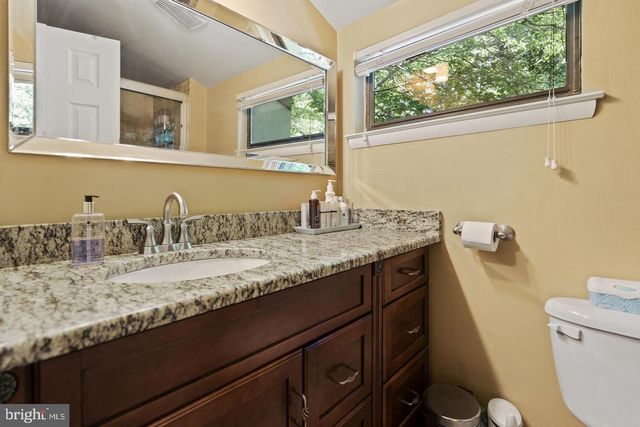 2343 MILLENNIUM LN, Reston, VA 20191