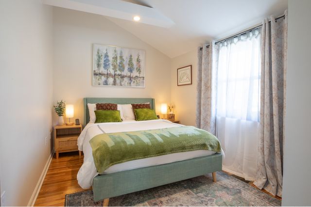 29 Quintard Terrace, Stamford, CT 06902