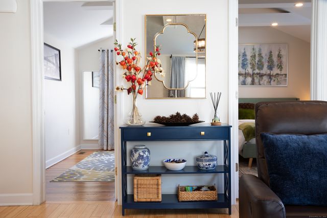 29 Quintard Terrace, Stamford, CT 06902