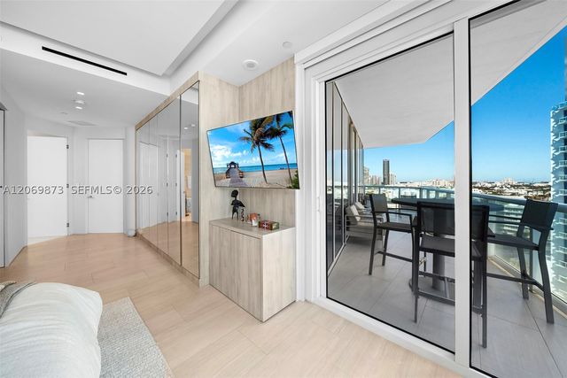 100 S Pointe Dr 1409, Miami Beach, FL 33139