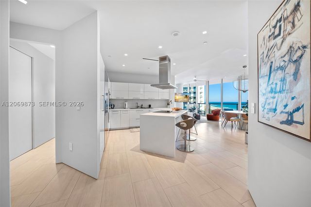 100 S Pointe Dr 1409, Miami Beach, FL 33139