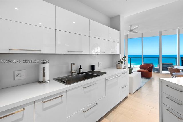 100 S Pointe Dr 1409, Miami Beach, FL 33139