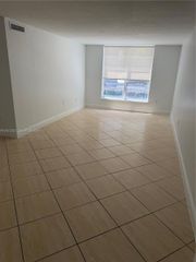 210 SW 11th Street 204, Miami, FL 33130