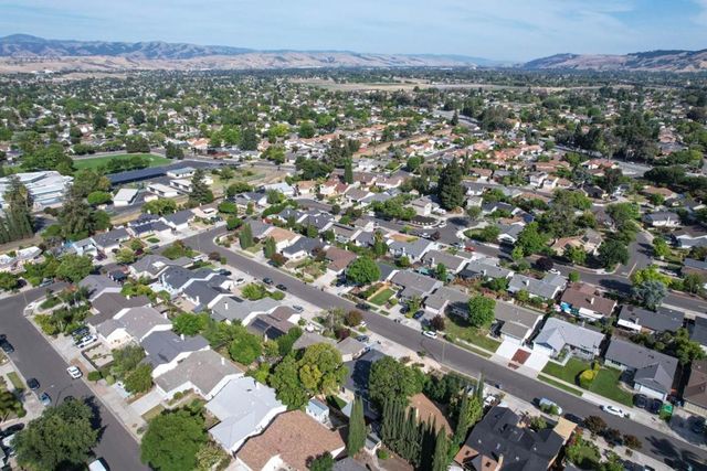 679 Meadow Creek Drive, San Jose, CA 95136