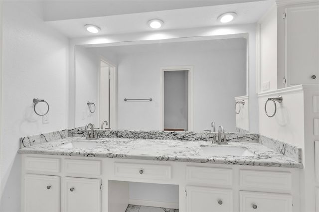 11830 Thoreau Drive, Montgomery, TX 77356