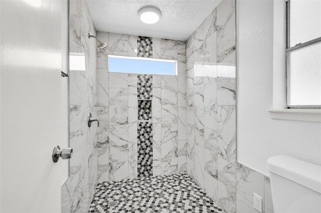 11830 Thoreau Drive, Montgomery, TX 77356