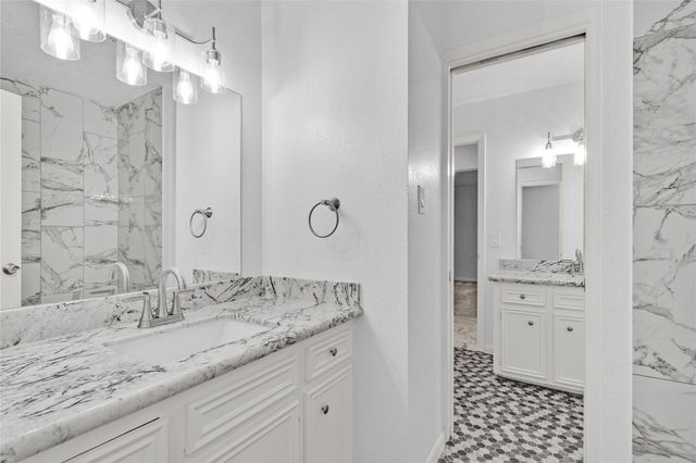 11830 Thoreau Drive, Montgomery, TX 77356