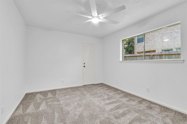11830 Thoreau Drive, Montgomery, TX 77356