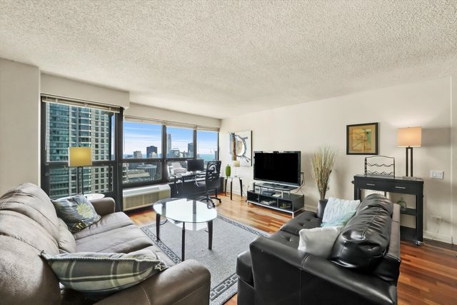 30 E HURON Street 5410, Chicago, IL 60611