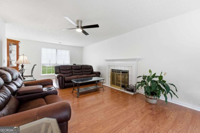 4628 Unicorn Point, Powder Springs, GA 30127
