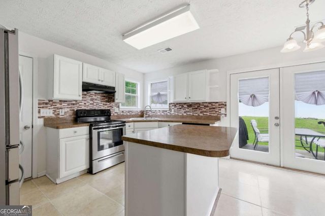 4628 Unicorn Point, Powder Springs, GA 30127