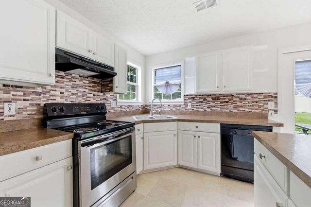 4628 Unicorn Point, Powder Springs, GA 30127