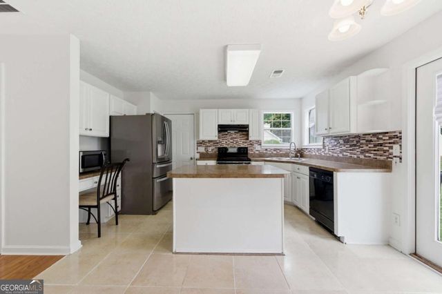 4628 Unicorn Point, Powder Springs, GA 30127