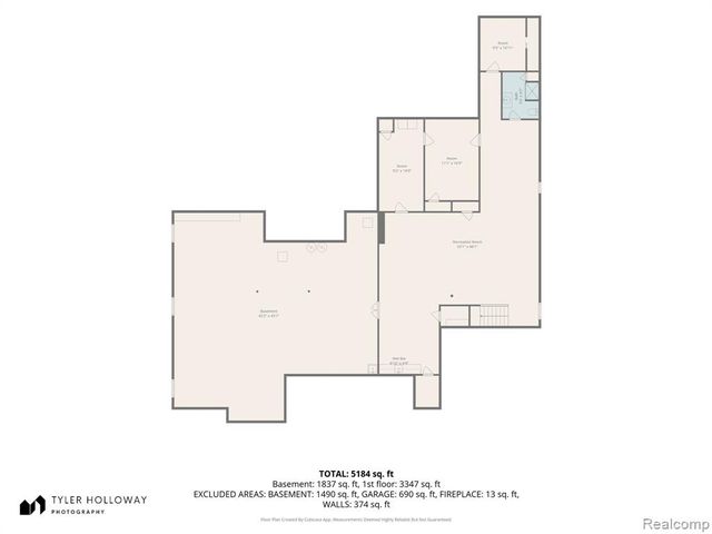 8454 Grays Drive, Grosse Ile, MI 48138