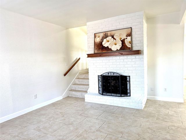 11127 Village Bend Lane 1127, Houston, TX 77072