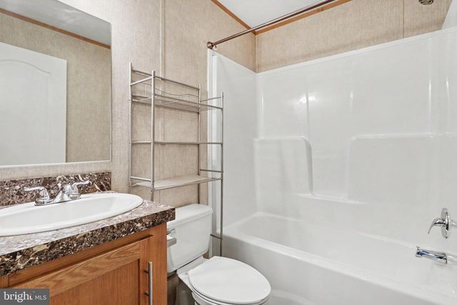 66 KIP RD, Halifax, PA 17032