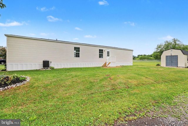 66 KIP RD, Halifax, PA 17032