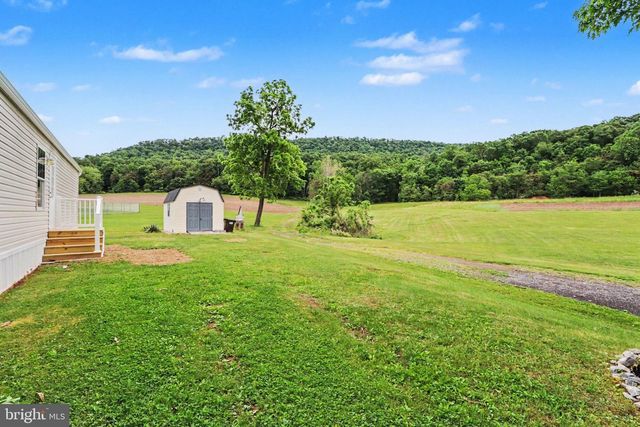 66 KIP RD, Halifax, PA 17032