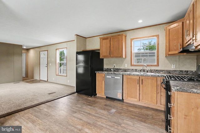 66 KIP RD, Halifax, PA 17032
