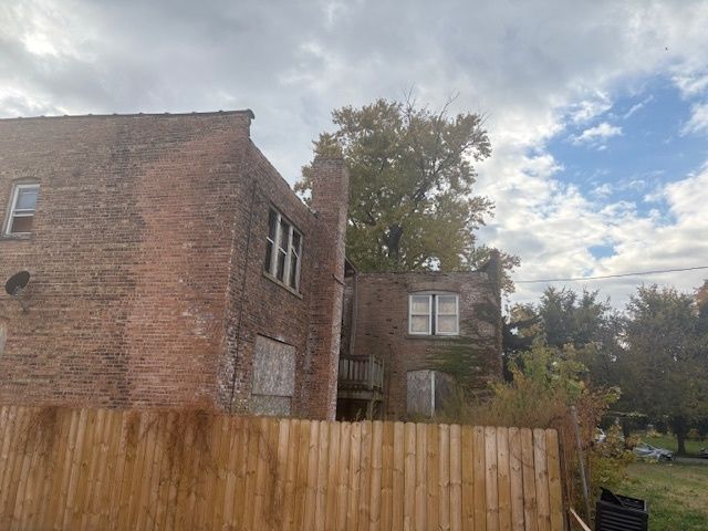 820 W 58th Street, Chicago, IL 60621