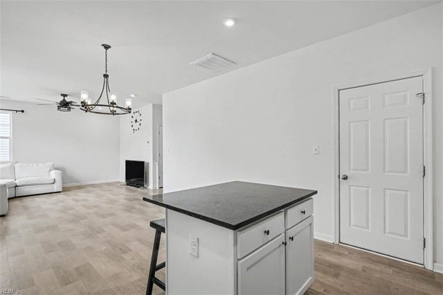 106 Meadows Landing LN, Suffolk, VA 23434