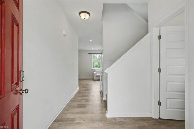 106 Meadows Landing LN, Suffolk, VA 23434